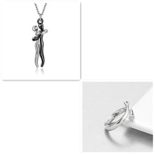 Unisex Hug Necklace
